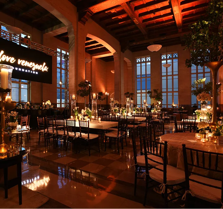 Alfred I. duPont Building interior view